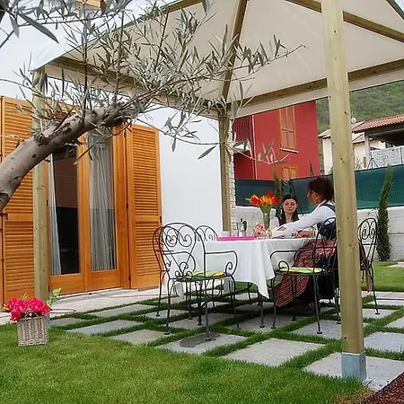 בית נופש Ville Contadini